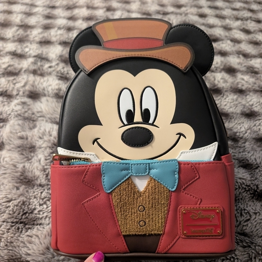 Loungefly EXCLUSIVE Mickey Mouse Christmas Carol Bob Cratchit Mini Backpack NEW